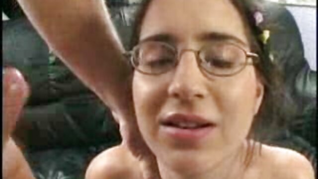 gadis mobi seks dari barat-cantik Lesbian Gemuk dengan bulu tertutup kutu