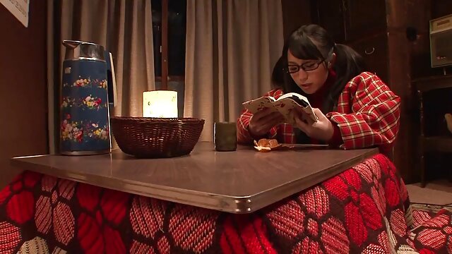 wanita berbulu seks xx bermain bilyar