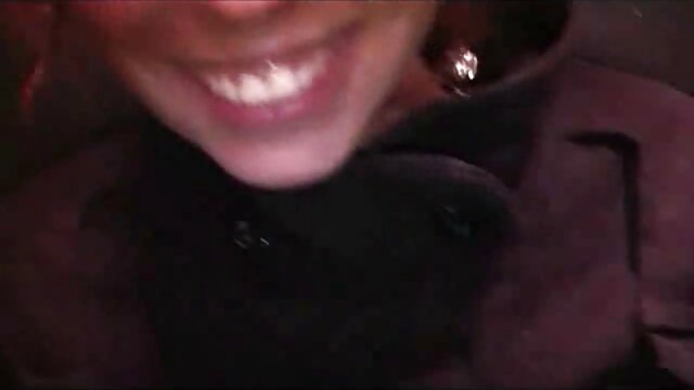 Lola Foxxx, yang pertama sialan lesbian seks arab penuh pekerjaan!