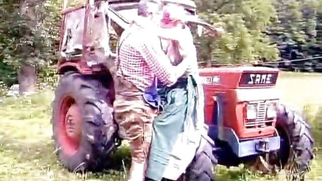 wanita Asia sek xxxx berbulu panas bertulang oleh fodtoy