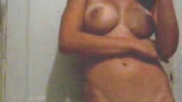 Badoinkvr.com Emo milf Anna Bell Puncak massage seks mengambil kokang Anda saat menggoda
